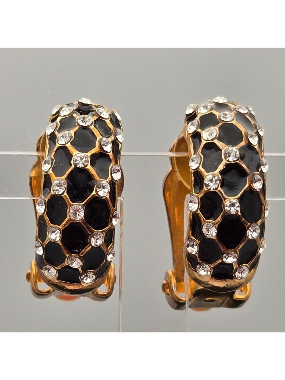 ✨2/$10✨ Vintage Gold Tone Honeycomb Rhinestone Clip-On Earrings